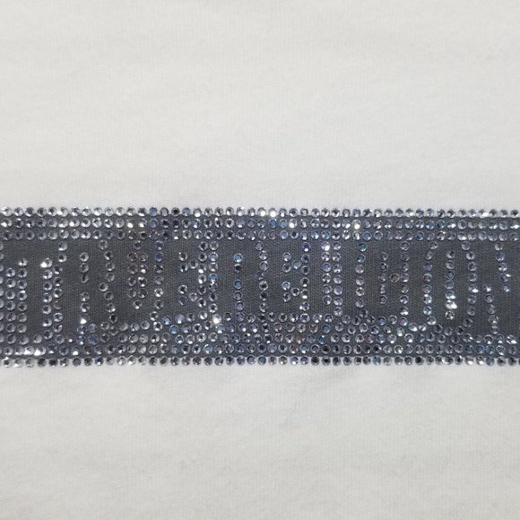 Bringing the bling! Shiekh knee length fur-lined boots and True Religion tee. - Picture 16 of 16